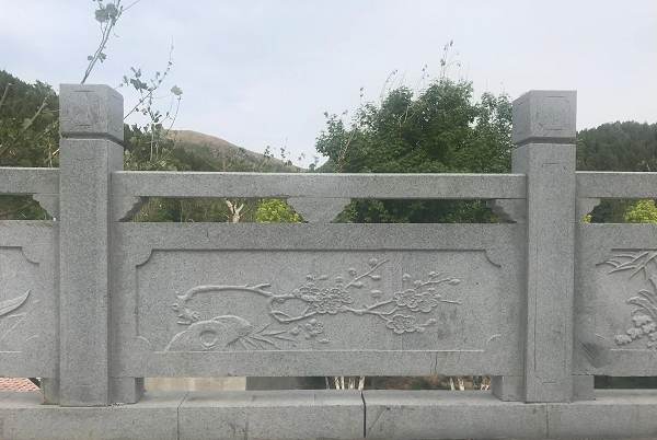 十堰市大连花岗岩栏杆和青石栏杆哪个好